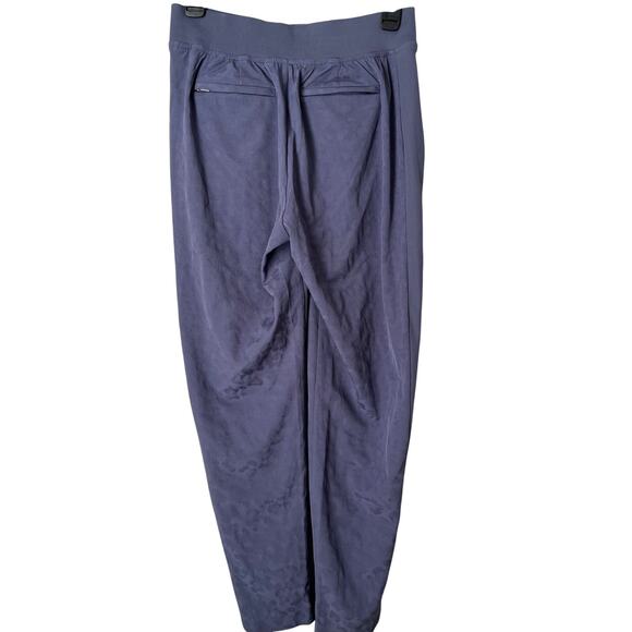 ATHLETA | Women’s  Brooklyn Textured Ankle Pants |Size 2 - Picture 4 of 6